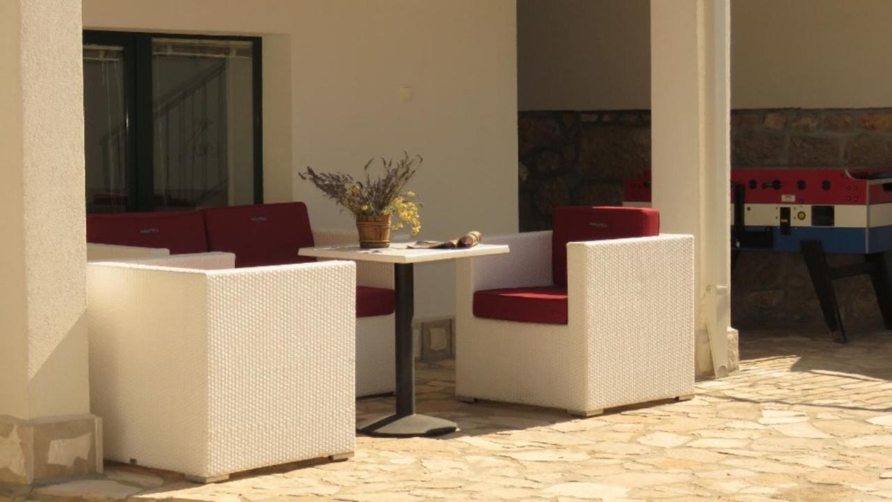 فيلا Dvori Stipanovi With Heated Pool And Jacuzzi Donje Rascane المظهر الخارجي الصورة